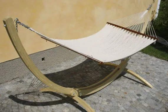 Gestelle für Hängematten und Hängesessel