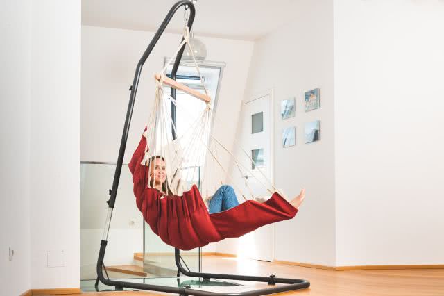 XXL Hängesessel rot mit Fussablage XXL Hängesessel rot mit Fussablage